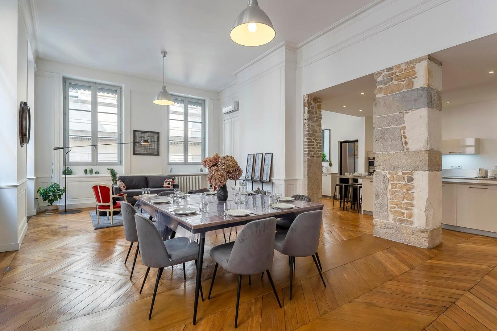 Charlie-Meublee Haut De Gamme-Duplex-260M2-Lyon 1 エクステリア 写真