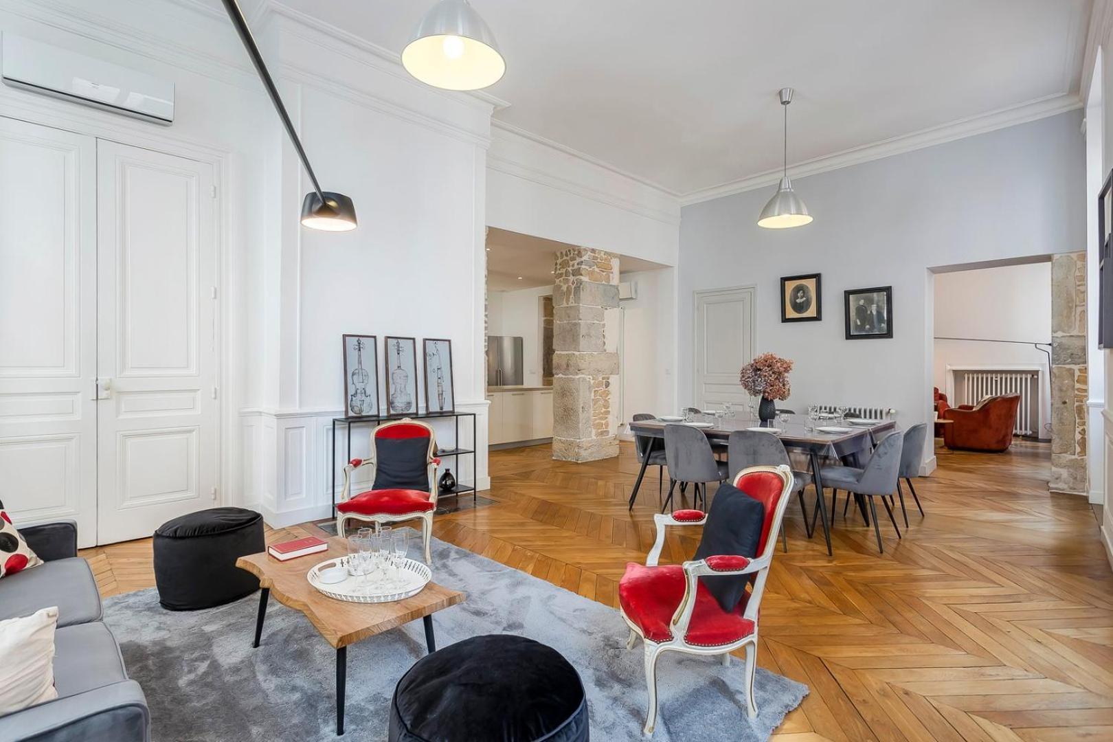 Charlie-Meublee Haut De Gamme-Duplex-260M2-Lyon 1 エクステリア 写真