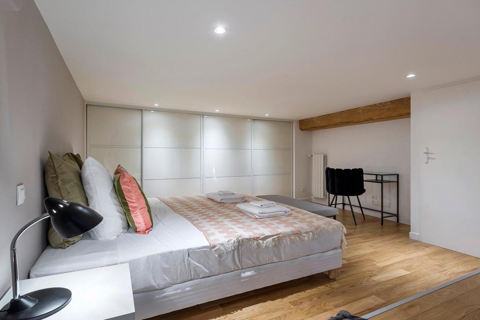 Charlie-Meublee Haut De Gamme-Duplex-260M2-Lyon 1 エクステリア 写真